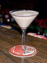 Brandy Alexander Cocktail Recipe | Cocktail Builder