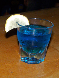 Blue Moon Cocktail Recipe | Cocktail Builder