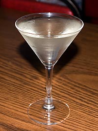 Paisley Martini Cocktail Recipe | Cocktail Builder